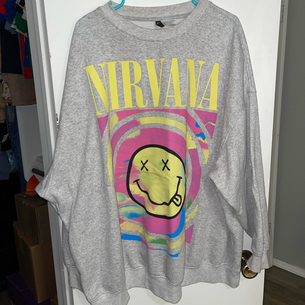 H&M oversized sweatshirt